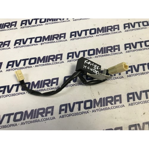 Реле шумоподавления Toyota Avensis T25 HB 2003-2008 9008088006